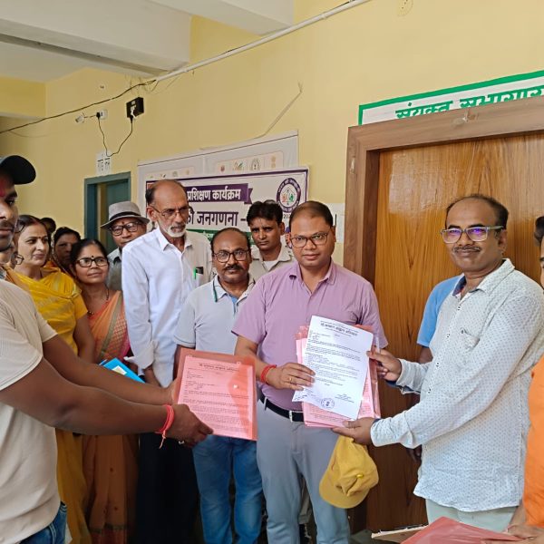 Cow Honor Campaign: Demand to declare cow as 'Mother of the Nation', memorandum submitted to Gomia BDO
