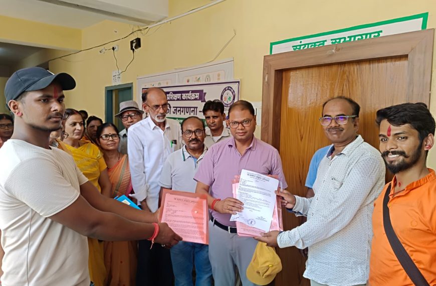 Cow Honor Campaign: Demand to declare cow as 'Mother of the Nation', memorandum submitted to Gomia BDO