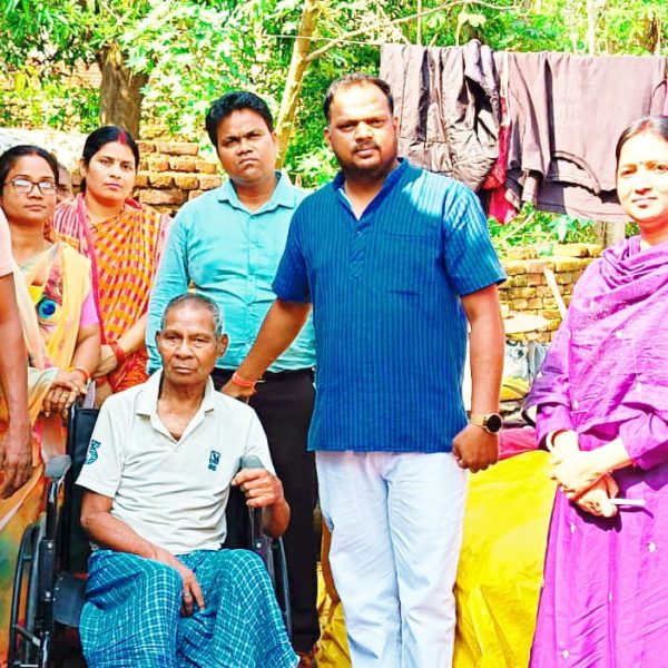 Helpless Madhu Karmali got a wheelchair on the recommendation of Minister Yogendra Prasad.