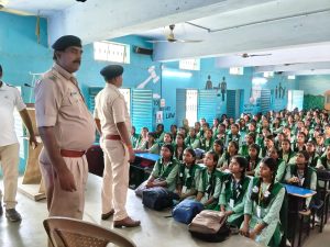 SI Manoj Kumar made school children aware
