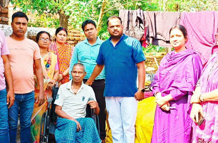 Helpless Madhu Karmali got a wheelchair on the recommendation of Minister Yogendra Prasad.