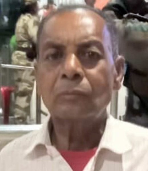 Elderly man drowns in well after slipping in Gomia; village in mourning.