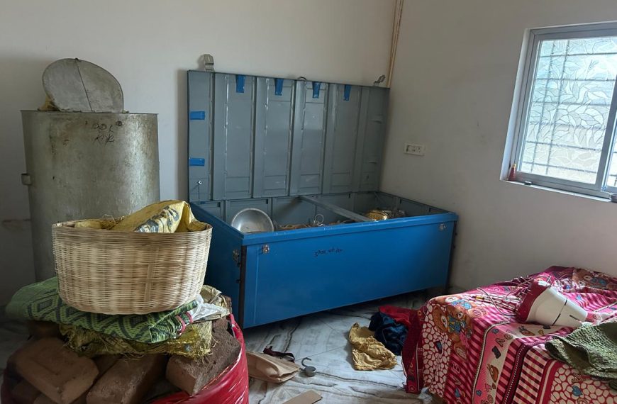 Gomia: Thefts in four houses in a single night; thieves fled with cash and jewelry worth lakhs