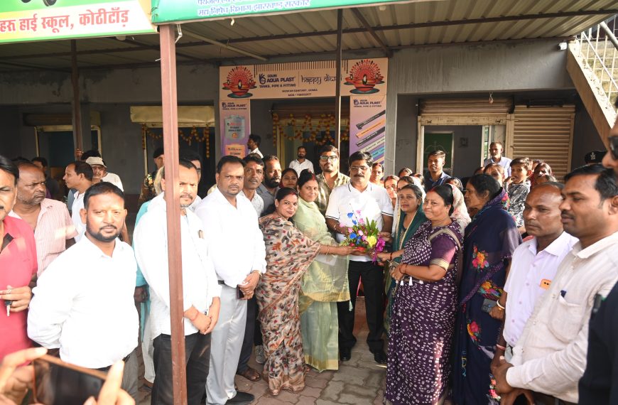 Gomia: Regular water supply will be ensured: Minister Yogendra Prasad