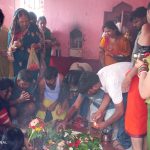 Gomia: A massive surge of devotion was witnessed at Shiva temples in Gomia on the first Monday of the holy month of Sawan; the area resounded with chants of "Har-Har Mahadev."
