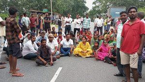gomia-vishnugarh-road-accident-jamnijara-woman-death