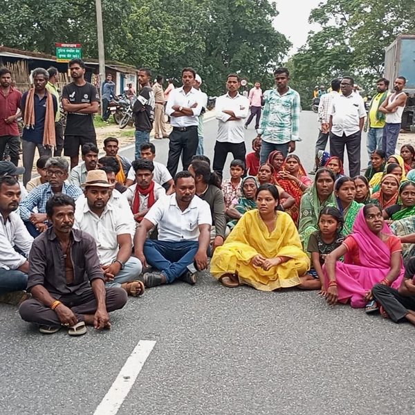 gomia-vishnugarh-road-accident-jamnijara-woman-death