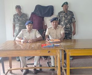 Gomia: Two accused sent to jail for stealing a battery from a tractor.
