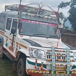 Gomia: A passenger vehicle stolen from Tisri village was found in Lalpania and brought back with the help of the police.
