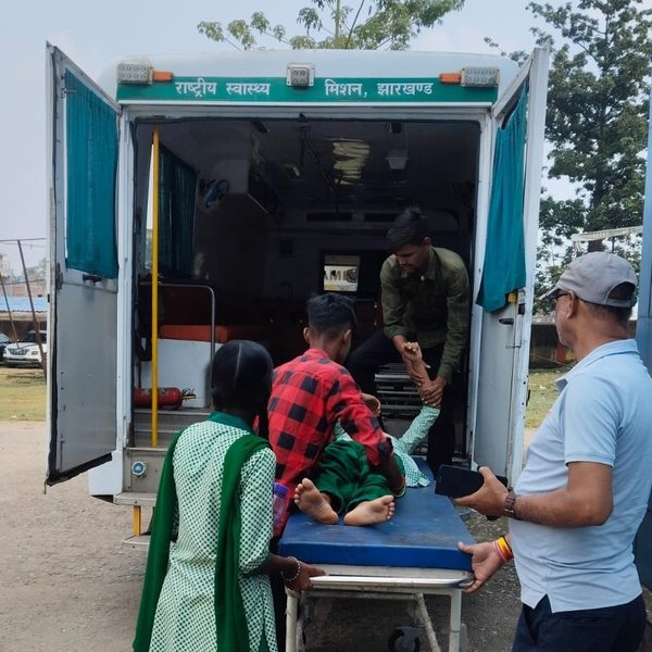 Gomia: Student faints during exam; admitted to Gomia CHC.