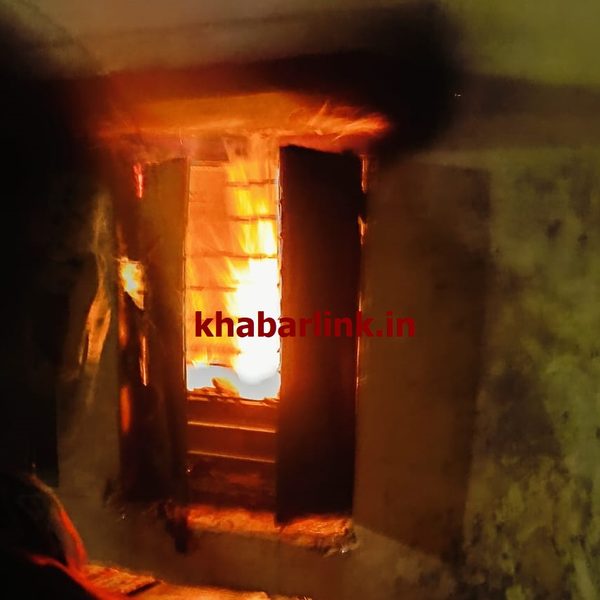 Gomia: Massive fire breaks out at the Swang New Mine CCL residential quarters; household items, cash, and jewelry destroyed.