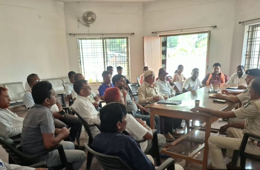 Gomia: A peace committee meeting regarding Durga Puja concluded at the Jageshwar Bihar Police Station