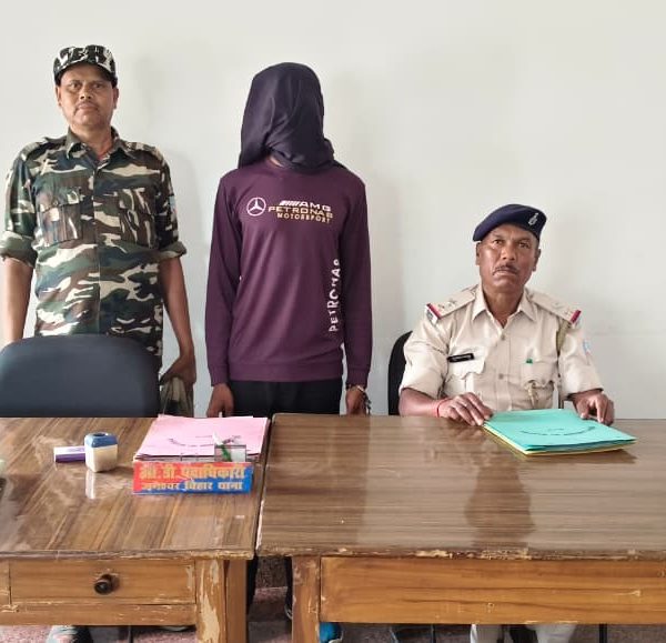 Gomia: A woman reported missing from Rahawan has been found in Ranchi; the accused, her brother-in-law Satyendra Mahto, has been arrested and sent to jail.